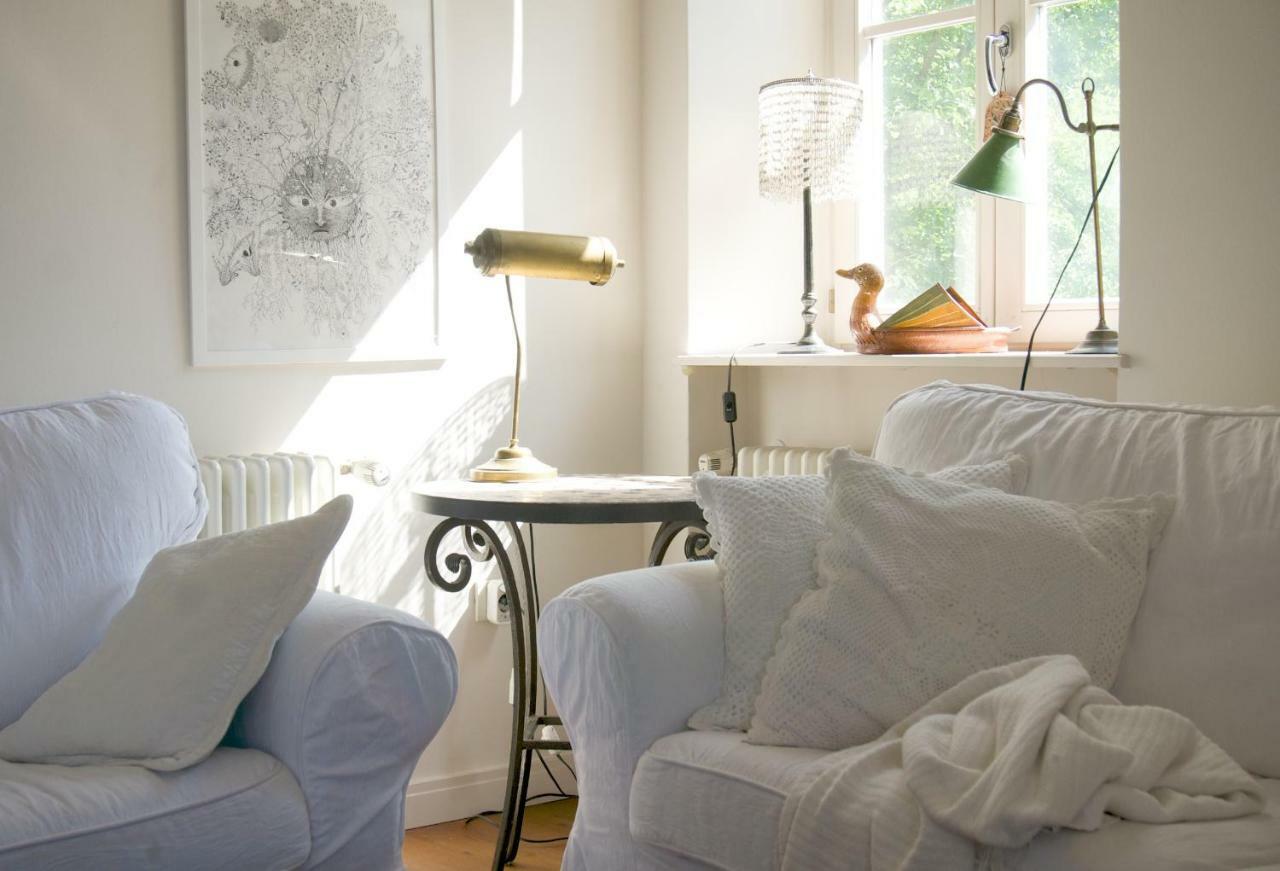 Embassy Row Bnb Загреб Экстерьер фото